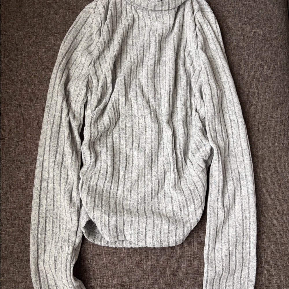 SHEIN Light Gray Ribbed Long Sleeve Turtleneck Sweater